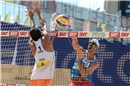 Rogers (USA) attacks against Renato "Geor" (GEO)